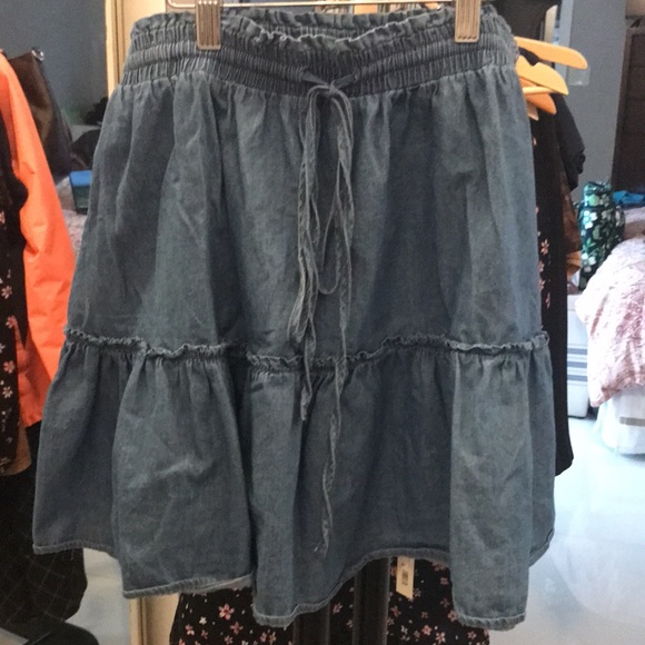 CALI 1850’ CHAMBRAY SKIRT. SIZE L - Picture 3 of 10